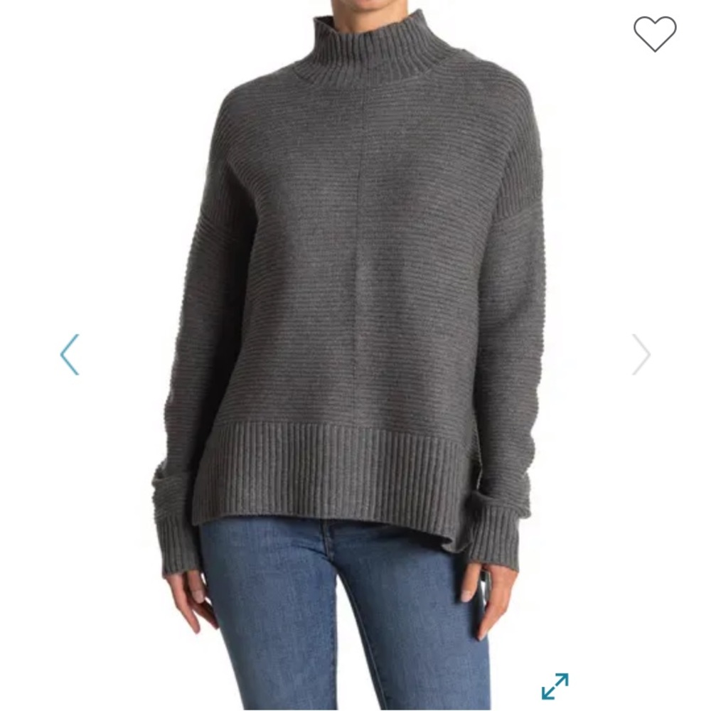 Sweet Romeo
Mock Neck Cool Girl Tunic Sweater